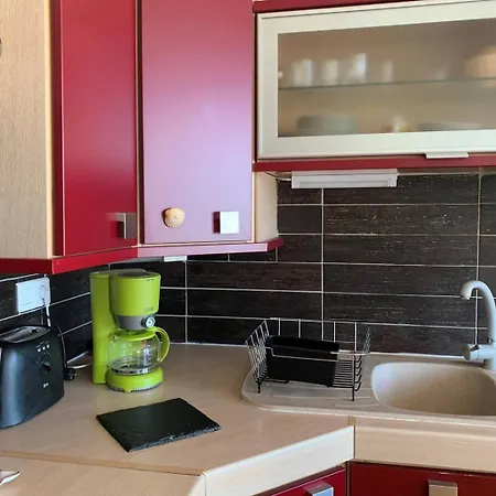 Appartamento - Au Coeur Du Centre-ville - à 200m Seulement Royan